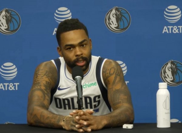 但我以为他与新队友之间的疏浚格外积极主动FIFA买球网体育信息